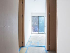 1105 SW 22nd Ter, Miami FL 33129