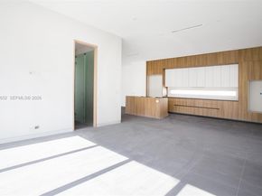 1105 SW 22nd Ter, Miami FL 33129