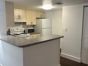 9777 Nob Hill Ct 9777, Sunrise FL 33351