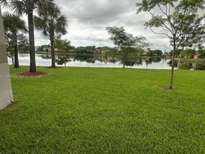 9777 Nob Hill Ct 9777, Sunrise FL 33351