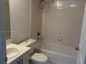 9777 Nob Hill Ct 9777, Sunrise FL 33351