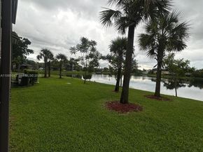 9777 Nob Hill Ct 9777, Sunrise FL 33351