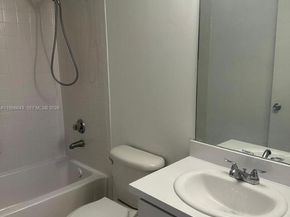 9777 Nob Hill Ct 9777, Sunrise FL 33351