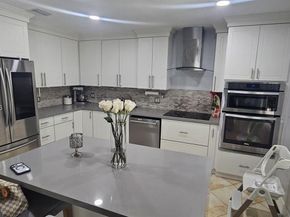 3110 SW 4th St, Deerfield Beach FL 33442