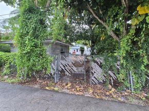1243 NE 159th St, North Miami Beach FL 33162