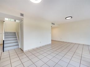 10340 NW 5th Ter 126, Miami FL 33172