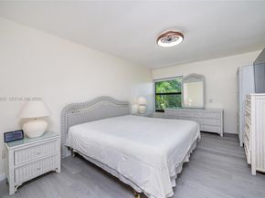 10340 NW 5th Ter 126, Miami FL 33172
