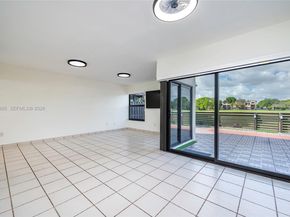 10340 NW 5th Ter 126, Miami FL 33172