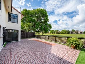 10340 NW 5th Ter 126, Miami FL 33172