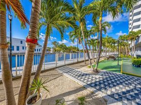 137 Golden Isles Dr 508, Hallandale Beach FL 33009