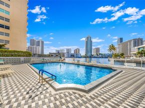 137 Golden Isles Dr 508, Hallandale Beach FL 33009