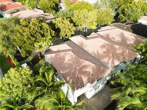 11378 NW 72nd Ter, Doral FL 33178