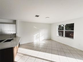 11378 NW 72nd Ter, Doral FL 33178