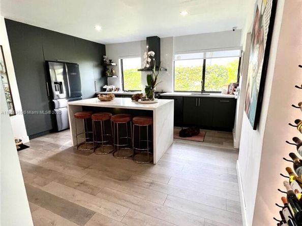 1051 NW 25th Ave, Miami FL 33125