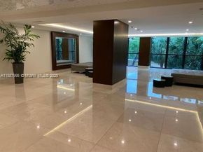 540 Brickell Key Dr 818, Miami FL 33131