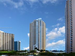 540 Brickell Key Dr 818, Miami FL 33131