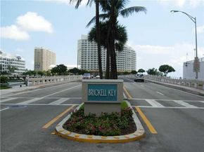 540 Brickell Key Dr 818, Miami FL 33131