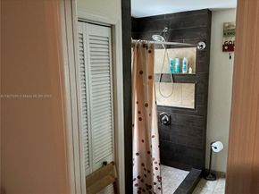 651 SW 176 Ave, Pembroke Pines FL 33029