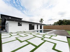 5700 SW 56th St, Davie FL 33314