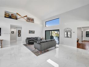 3071 Perriwinkle Cir, Davie FL 33328