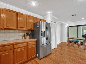 3071 Perriwinkle Cir, Davie FL 33328