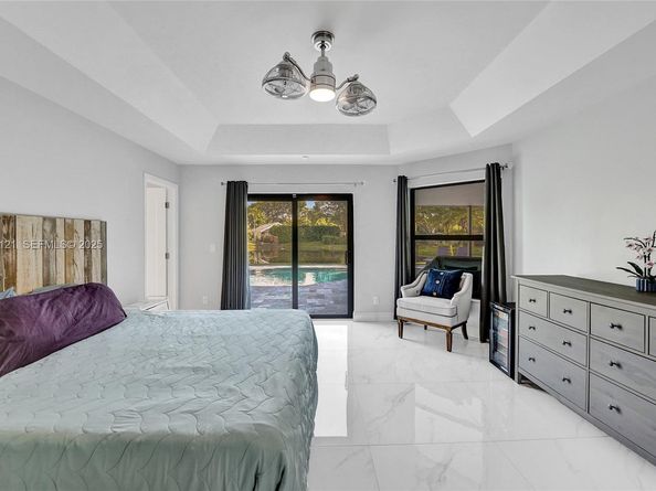 3071 Perriwinkle Cir, Davie FL 33328