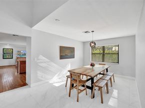 3071 Perriwinkle Cir, Davie FL 33328