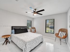 3071 Perriwinkle Cir, Davie FL 33328