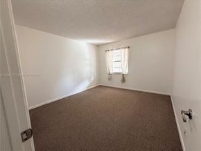 151 SW 135th Ter 212T, Pembroke Pines FL 33027
