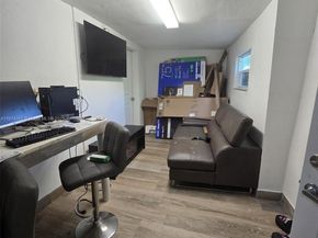 110 W 53rd St, Hialeah FL 33012