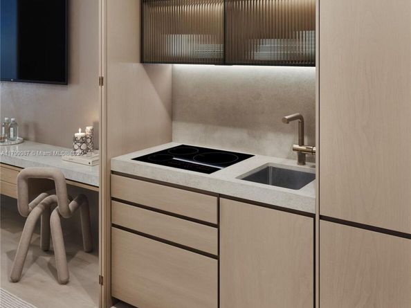 1265 SW 22nd St 507, Miami FL 33145