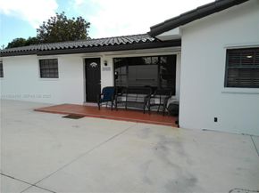 10812 SW 33rd St, Miami FL 33165