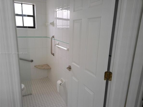 10812 SW 33rd St, Miami FL 33165