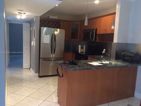 3642 NE 171st St 208, North Miami Beach FL 33160