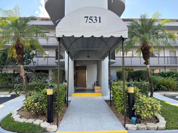 7531 NW 79th Ave 205, Tamarac FL 33321