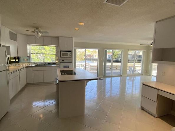 1601 N 29th Ave, Hollywood FL 33020