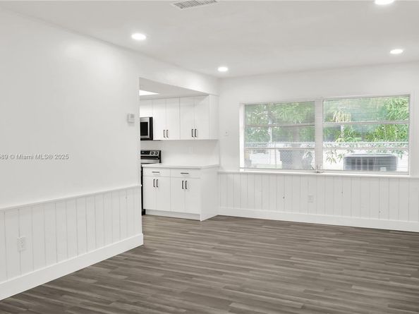 1600 N 74th Ter, Hollywood FL 33024