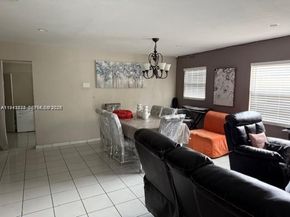 804 N 20th Ct, Hollywood FL 33020