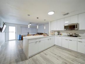 1070 NW 132nd St, North Miami FL 33168