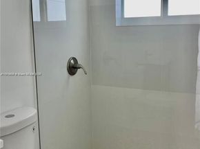 15901 NW 27th Pl, Miami Gardens FL 33054