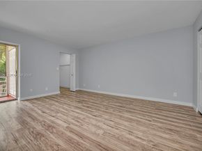 3571 Inverrary Dr 202, Lauderhill FL 33319