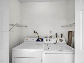 3571 Inverrary Dr 202, Lauderhill FL 33319