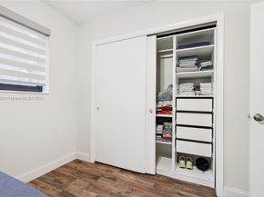 Undisclosed Address #A11876423, Hollywood FL 33021