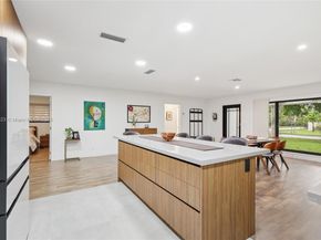Undisclosed Address #A11876423, Hollywood FL 33021