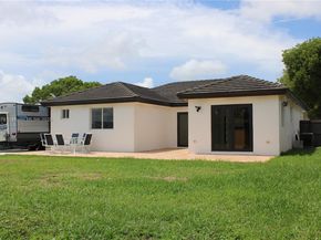 16266 SW 303rd Ln, Homestead FL 33033