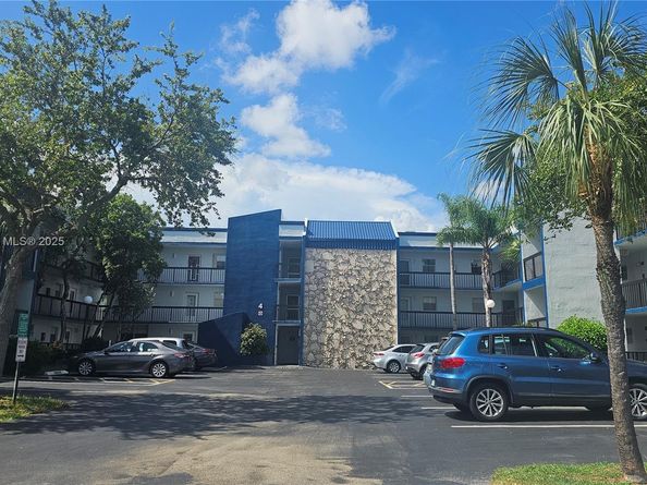 3190 Holiday Springs Blvd 4111, Margate FL 33063