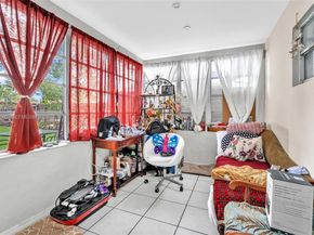 7021 SW 19th Pl, North Lauderdale FL 33068