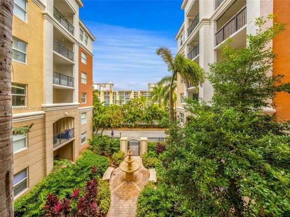 17125 N Bay Rd 3301, Sunny Isles Beach FL 33160