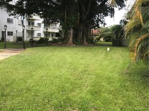 Undisclosed Address #A12001160, Miami FL 33162
