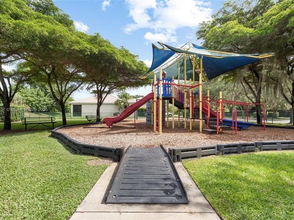 2630 Dunwoodie Pl, Homestead FL 33035